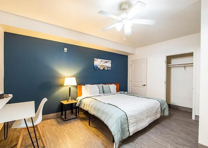 Holiday home Vistas 202- Modern 1bd Great Location *